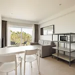 Aparthotel Xic 4*