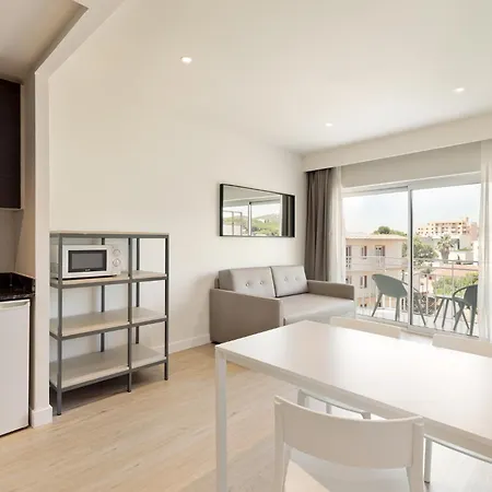 Xic Aparthotel *